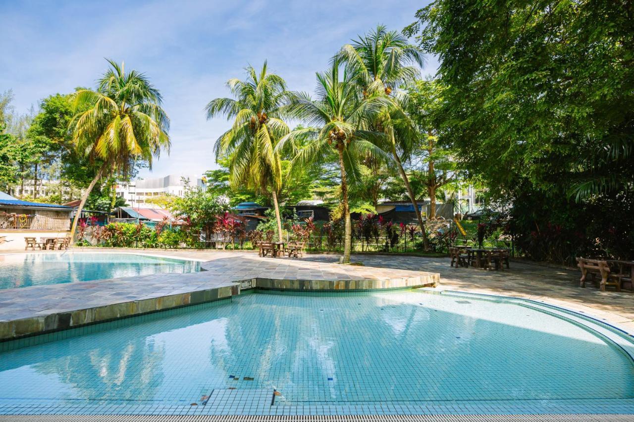 Apartment Ee's Sunset House - 3 Min Walk To Batu Ferringhi